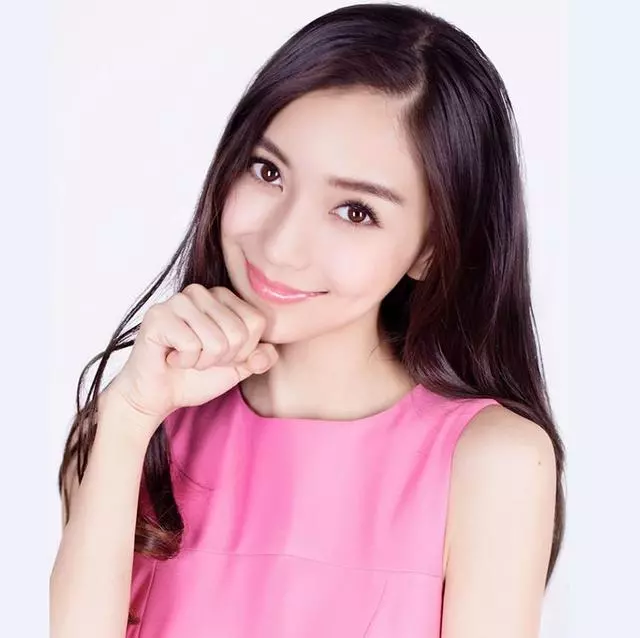 6位女星的小粉裙,趙麗穎甜美,baby少女,但都輸給了她!