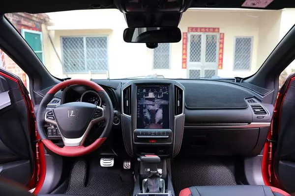 【車主分享】LUXGEN U6 GT220 @ 我們的第一部車