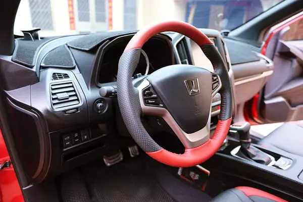 【車主分享】LUXGEN U6 GT220 @ 我們的第一部車