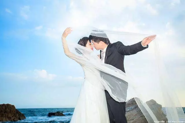 老婆補貼娘家 我裝不知道 三年後岳父上門 我暈乎乎的