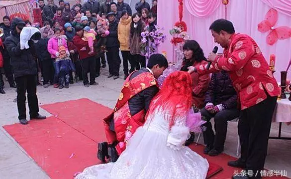 舅父養育我十多年,結婚時他不請自來,我直接把他轟走了