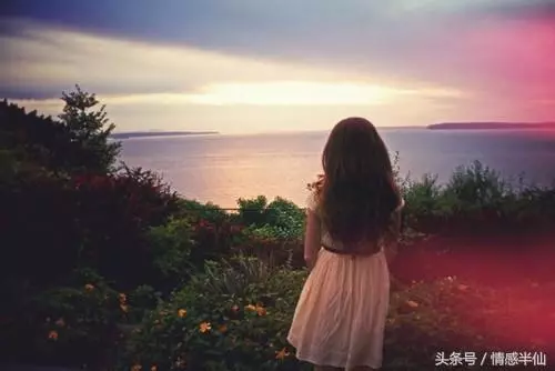 兒子哭求晚上別去幹活,以為是擔心我,看到攝像頭的畫面,我瘋了
