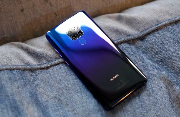 華為Mate20一夜跌至「新低價」