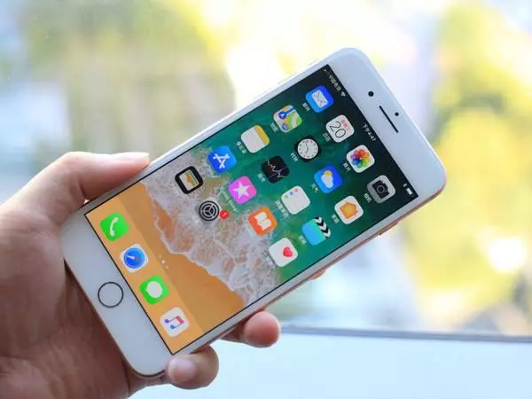 華為Mate20一夜跌至「新低價」