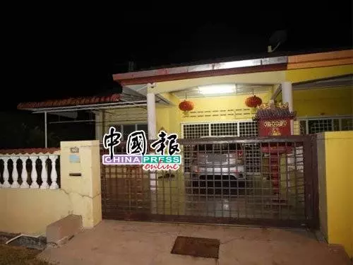 不堪母親病逝 華婦上吊自殺亡 !