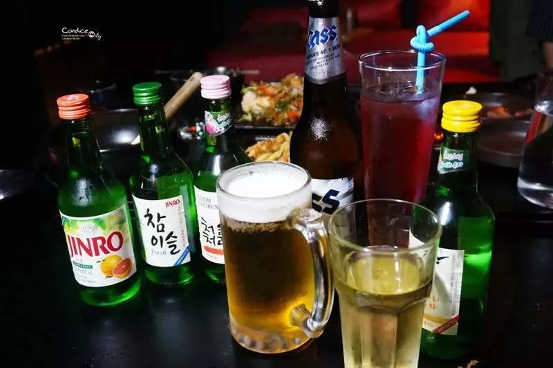 社會亂了~夜店很亂嗎? 女大生PO經驗:被吃豆腐很正常,我也會喇上男生…