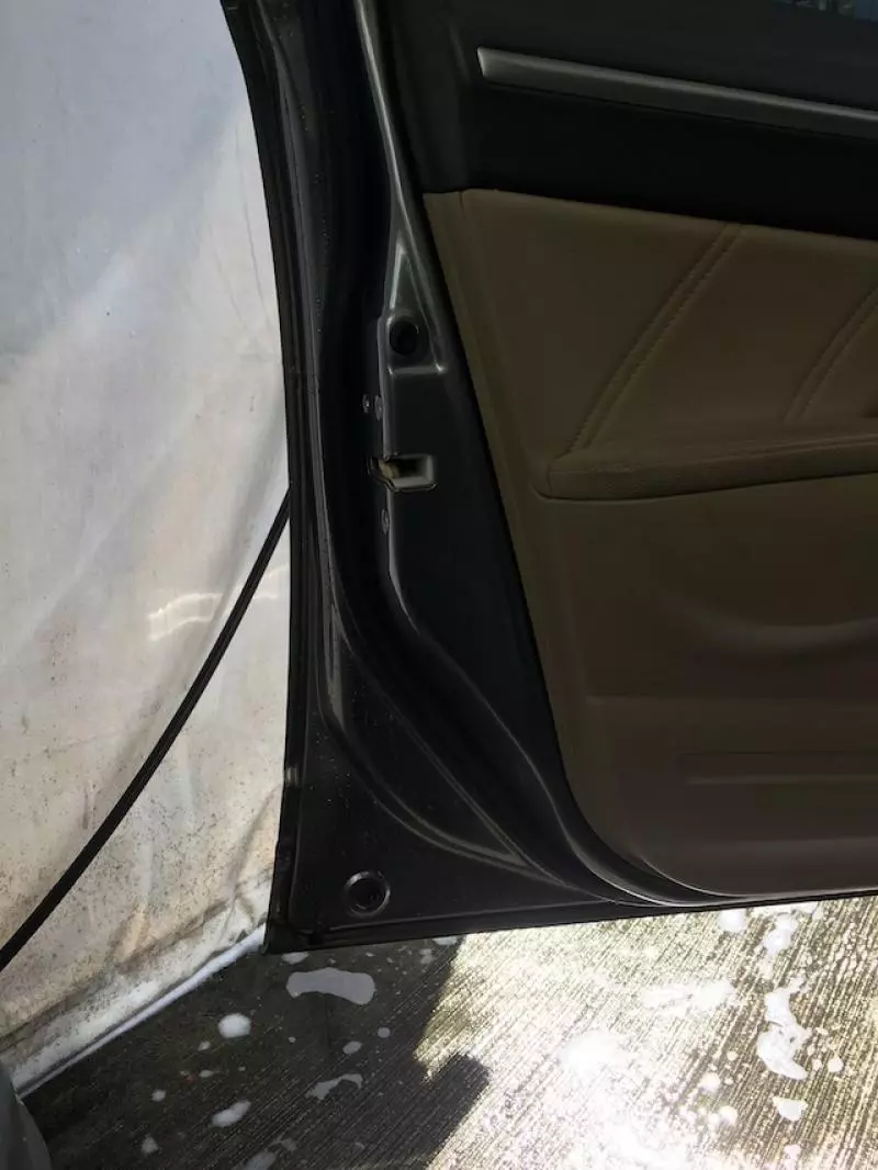 幫愛車洗香香再返鄉!準備自助洗車前,你該注意哪些事項?