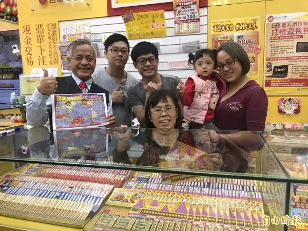 連刮18張中15張!桃園新婚男幸運刮中100萬