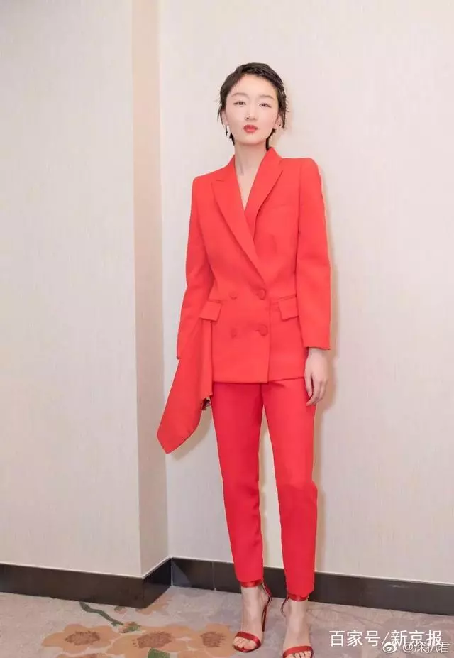 這屆春晚「紅裝」戲最多,又是一年一度大型「種草現場」