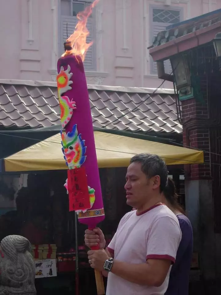 欲哭無淚!晚上「月老親自託夢」他興奮問:姻緣來了? 月老秒搖頭曝「你有一個任務」比孤獨終生還慘