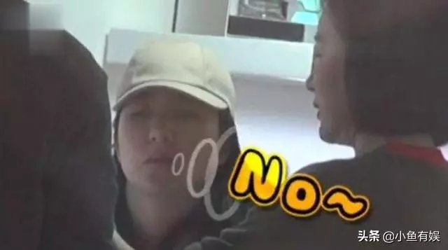 林青霞23歲大女兒與男友逛街,坐擁5億卻打扮的一言難盡!