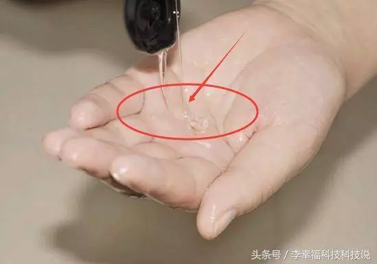 車剛洗乾淨隔天就有一層灰?教你一妙招,半月不洗都乾淨!