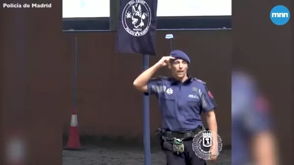 警察當場倒地不起,身旁警犬立刻「檢查呼吸更CPR急救」!英雄式機靈反應,網讚:太聰明了!!