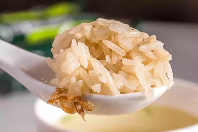 還在為剩飯剩菜擔憂?這些生活小竅門,必須掌握!
