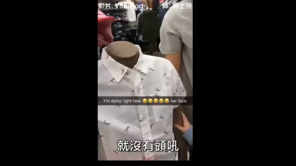 女孩哭泣擁抱許久未見的哥哥,媽媽居然告訴他一個「驚人的事實」!讓她哭奔跑走,網友大笑:根本戲精阿XDD