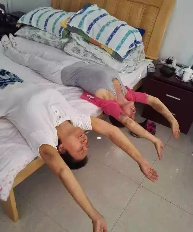 針對頸椎病的頸部拉筋法,練一個好一個,簡單易行,效果好!