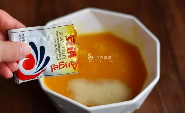 1碗麵粉1塊南瓜,2分鐘學會做發糕,手不碰面就做好,0添加0失敗