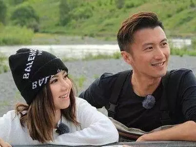 鄧紫棋4連發謝霆鋒近照,張柏芝小兒子姓氏曝光,其中另有原因!