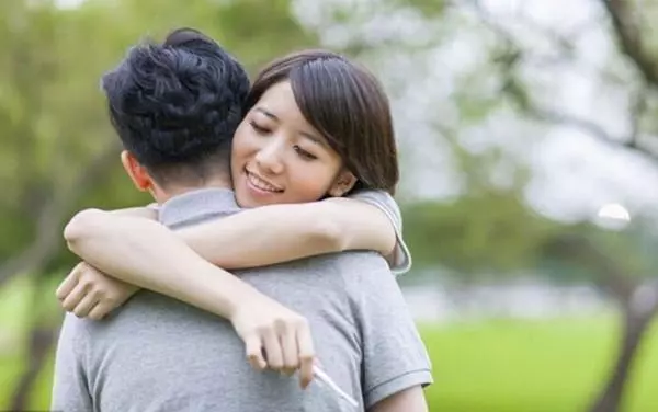 男人說:我們復婚吧,還是你旺夫,女人回答他八個字