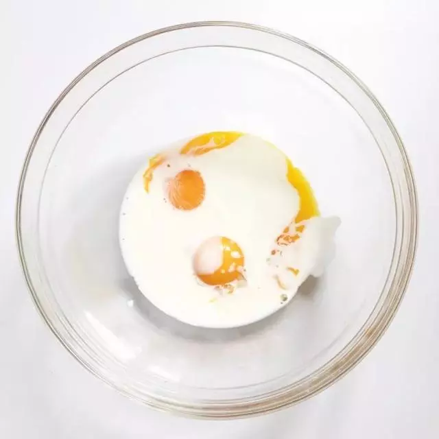 5分鐘出鍋的小蛋糕,不用烤箱也能做!細膩綿軟,又香又甜太好吃