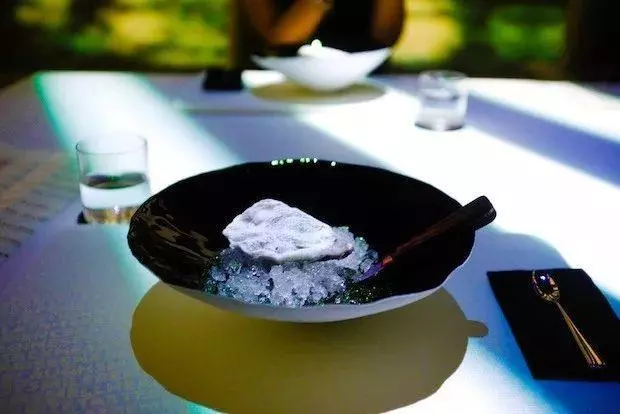 8000塊吃頓飯:讓人六感高潮的上海餐廳,有錢也得排隊3個月