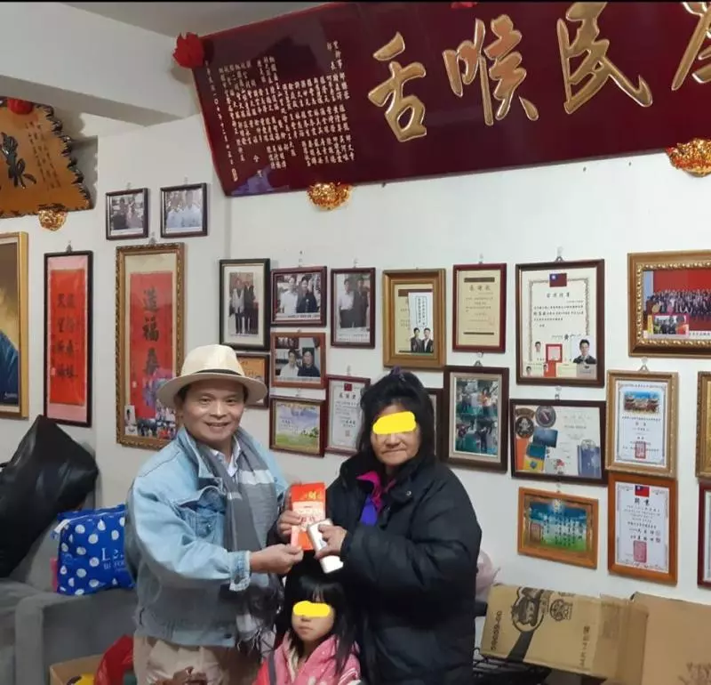 「阿嬤,我想上學!」4歲女童日走10公里路撿回收,「一直走路好累」盼上學!