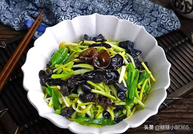 新春宴客,教你學會這10道素菜,刮油解饞又易學,比硬菜更受歡迎