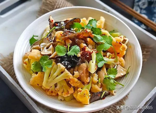 新春宴客,教你學會這10道素菜,刮油解饞又易學,比硬菜更受歡迎