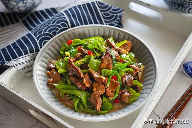 新春宴客,教你學會這10道素菜,刮油解饞又易學,比硬菜更受歡迎