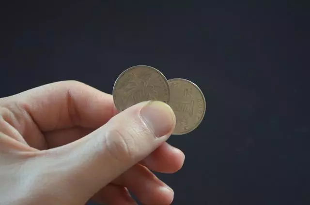 過年出門時一定要帶2枚硬幣,我也是剛知道,看完儘快提醒家裡人