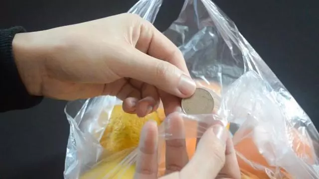 過年出門時一定要帶2枚硬幣,我也是剛知道,看完儘快提醒家裡人