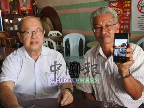 大道「影子車」3輛並排,華裔商人:「付過路費卻更加耗時又耗油!」
