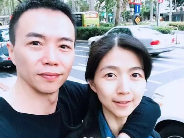 時速110追撞工程車...吳鈴山車頭全毀,人安然無事,就連國道警察也驚呼「這台車太厲害了!」