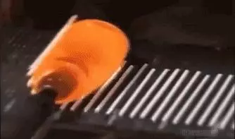 玻璃球里的花紋是怎麼弄進去的?看完童年之謎終於解開了