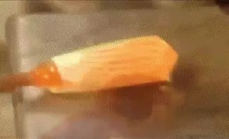 玻璃球里的花紋是怎麼弄進去的?看完童年之謎終於解開了
