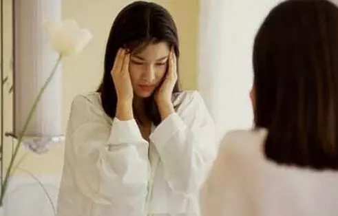 兒子滿月辦了16桌,丈母娘送三萬,酒席結束後,我在家裡抬不起頭