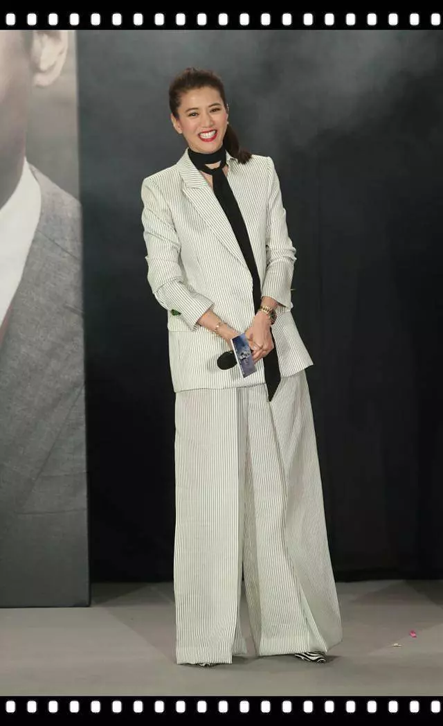 當40歲林嘉欣同框47歲袁詠儀,終於知道衣品對女人來說有多重要了!