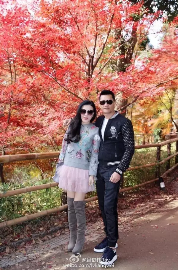 為娶現任老婆放棄周海媚和鄺美雲,兒子15歲長成這樣,網友:這是報應!
