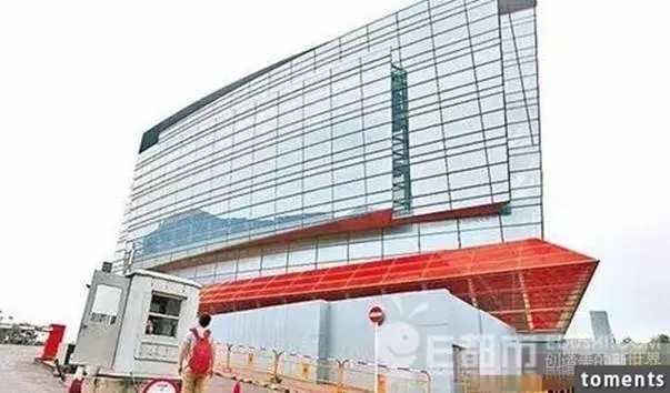 李玟兩女兒近照曝光,20億老公強悍背景玩轉好萊塢巨星,兩個女兒比媽媽還美