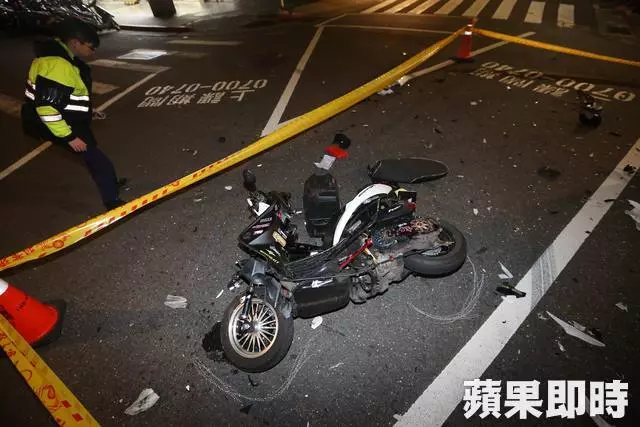 休旅車過路口遭機車側撞 騎士送醫命危