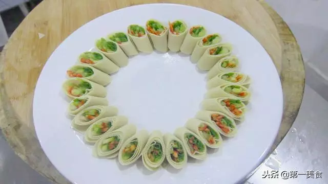 富貴肉絲,學會這個技巧,肉絲滑嫩入味,一大盤子上桌就光碟