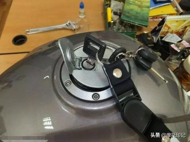 摩托車「塵封」一冬後,騎行之前,這些事項要提前準備!