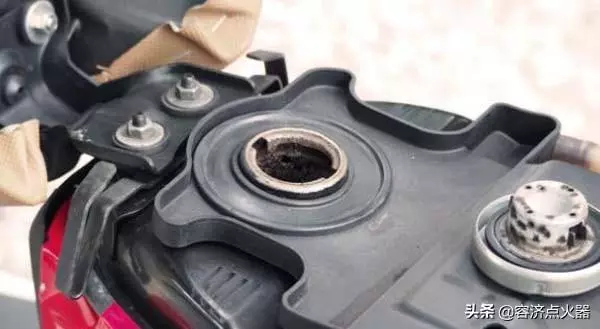 技術篇:如何降低摩托車油耗,這幾招搞定!