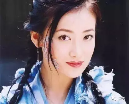 趙敏賈靜雯、芷若周海媚20年後美艷依舊,而小昭現在卻滿臉尷尬像金花婆婆了?!