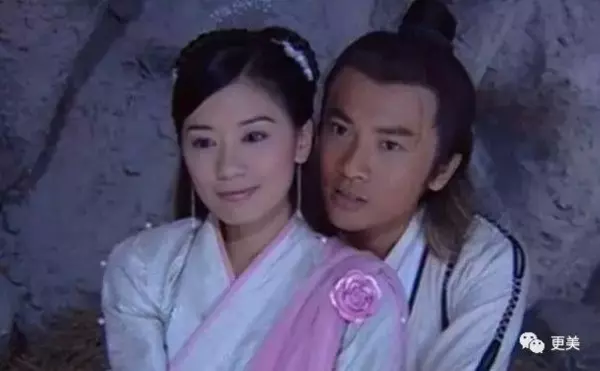 趙敏賈靜雯、芷若周海媚20年後美艷依舊,而小昭現在卻滿臉尷尬像金花婆婆了?!