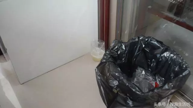 睡覺總被蚊子咬?教你自製驅蚊液,放在房間裡,蚊子來多少死多少