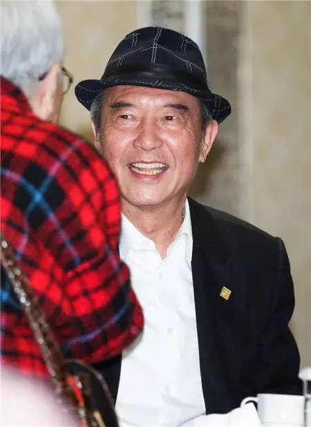 曾殘害古龍得肝病,騙走舒淇的初次,晚年患癌下場淒涼...!