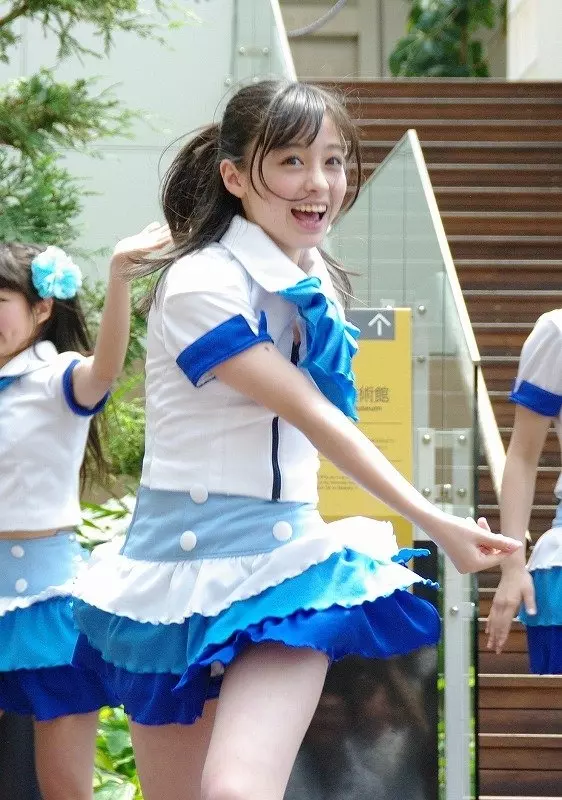 日本「千年一遇美少女」成年,「14歲奇蹟美照」風靡全亞洲,6年後超進化「20歲大人的她」讓全網再暴動