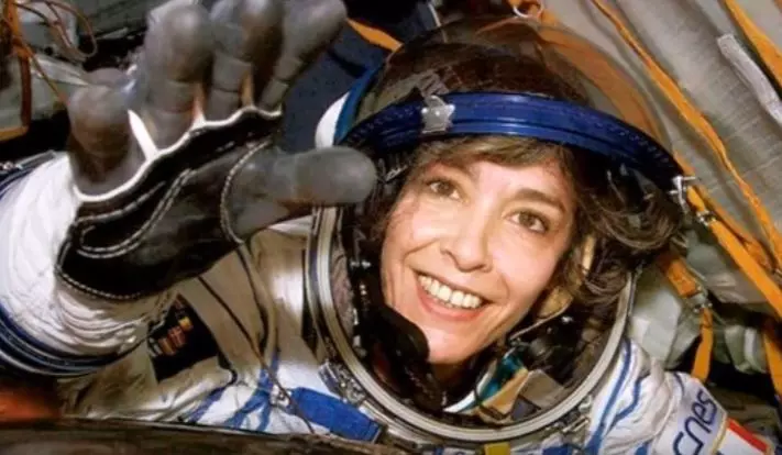 5名女太空員「同時在外太空懷孕」 沒人知道孩子的爸是誰...卻稱有股暖流經過身體!