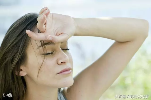 老爸說,早晚有一天你要離了婚抱著孩子哭啼的回來,現在應驗了!